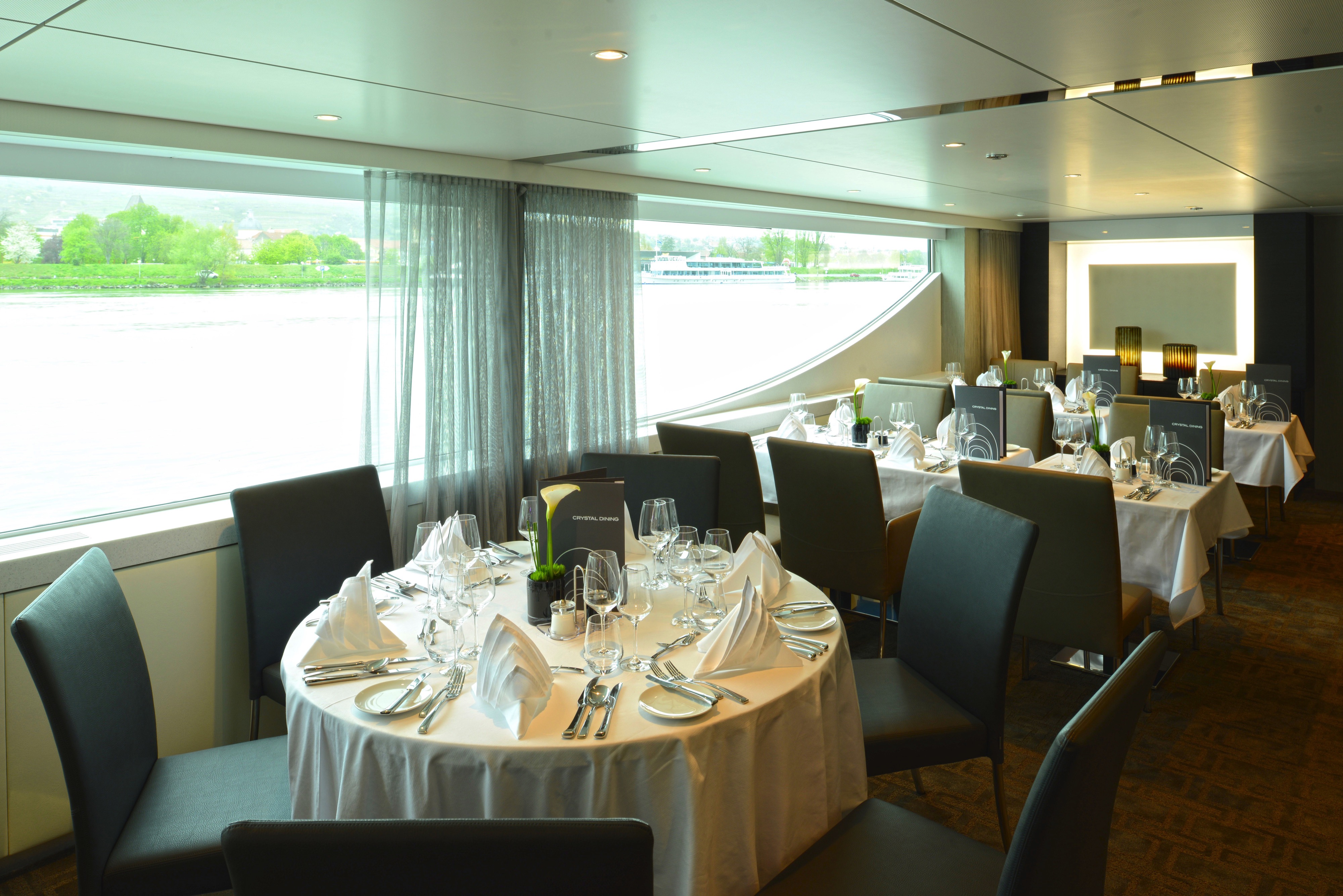 Scenic Amber - Crystal Dining 